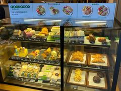 面包甜点陈列柜-星巴克(北京通州新光大中心店)