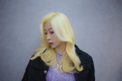 -诗悦发型烫染SALON