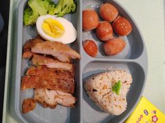 -西语炭烧牛排·西厨(滨湖万科里店)