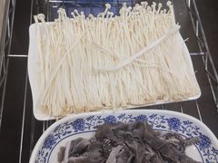 -楼外楼大刀肉传统火锅居(博学路店)