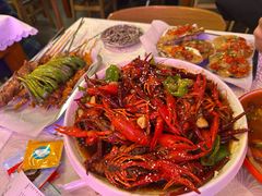 -海盗船. 龙虾烧烤. 酒馆