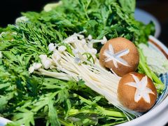 -小天鹅火锅·一线江景洪鼎旗舰店(洪崖洞店)