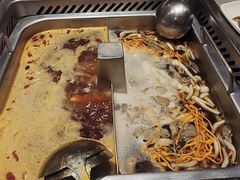 -海底捞火锅(杭州萧山宝龙广场店)