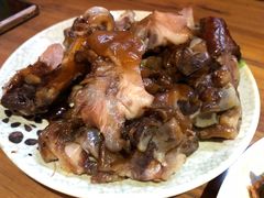 卤猪蹄-万记麻辣烫国展总店