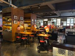 -JINNS锦时 steak&pizza(浸信会礼拜堂旧址店)
