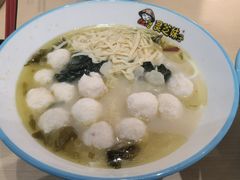 -灵芝妹子海鲜米线(凯德和平广场店)