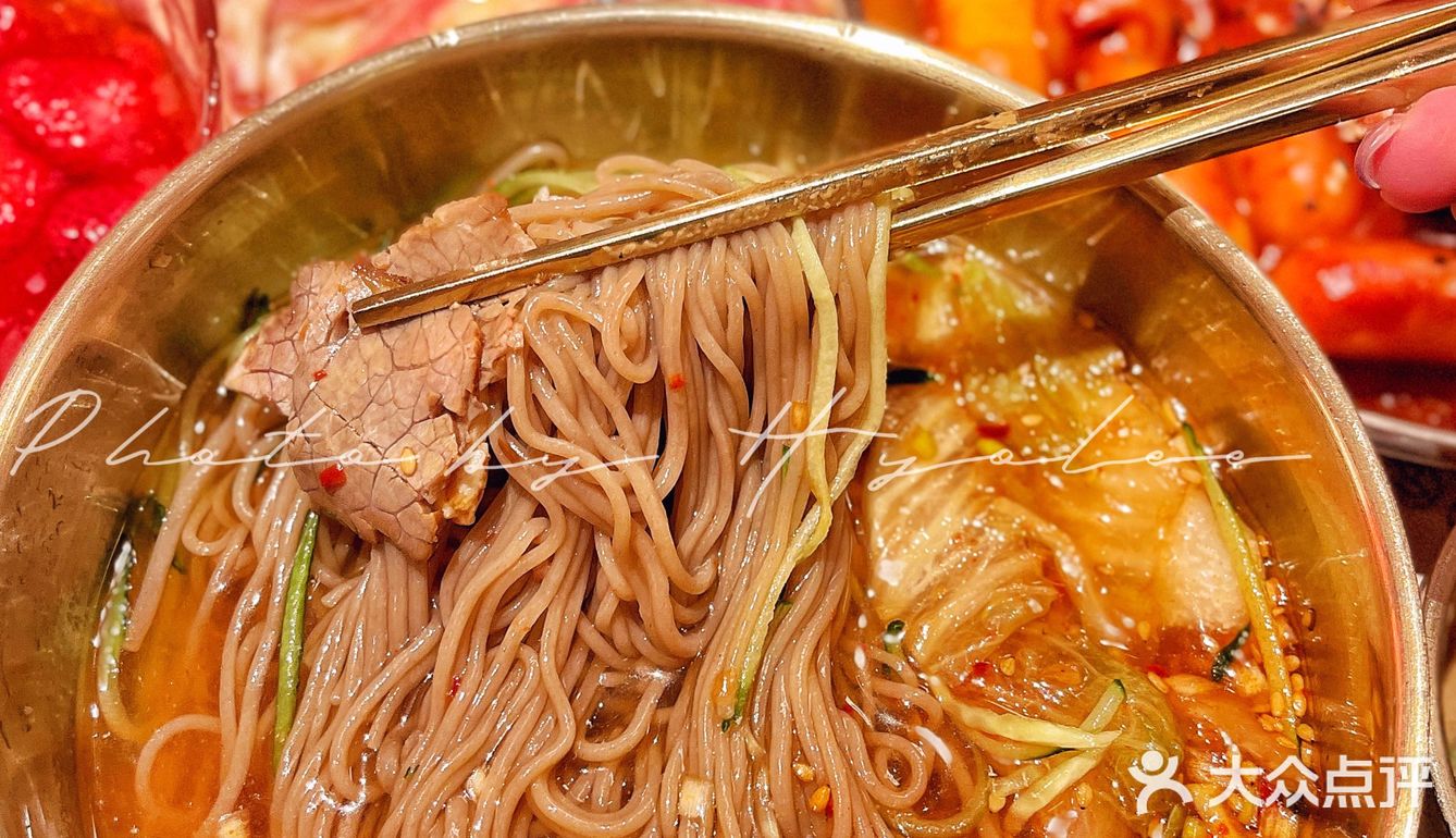 郑州也能吃到大沈阳特色的麻酱烤肉了！