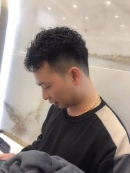 -苏奇发型·烫发染发