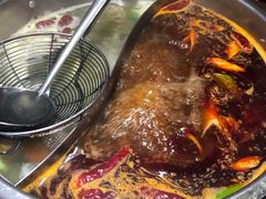 -乡土黄·鲜牛肉火锅·小龙虾(兴业街店)