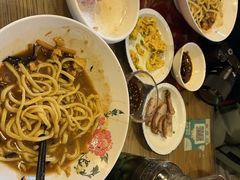 -锅儿挑面馆
