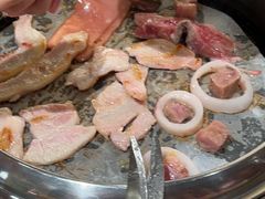 -姜胖胖韩式自助烤肉(光明万达店)