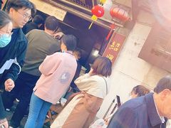 -仓桥直街臭豆腐