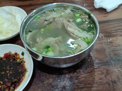 羊肉米线再加一份羊肉-攀枝花·任德琼·盐边羊肉米线