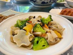 炒八珍菌-山外山菜馆(玉泉路店)