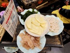 -肖肖酸萝卜鱼火锅(总店)