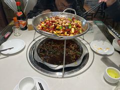 -盐井记·自贡美蛙鲜锅兔(中和店)