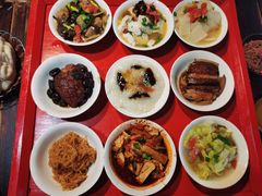 -蓝田九大碗民俗食府(蓝田店)