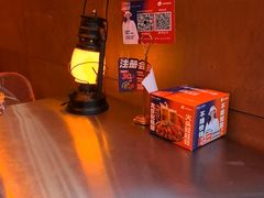 -何师烧烤Pro ·江湖川菜·小龙虾·精酿啤酒(太古里旗舰店)