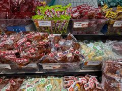 -零食小镇(彤万乐商贸店)