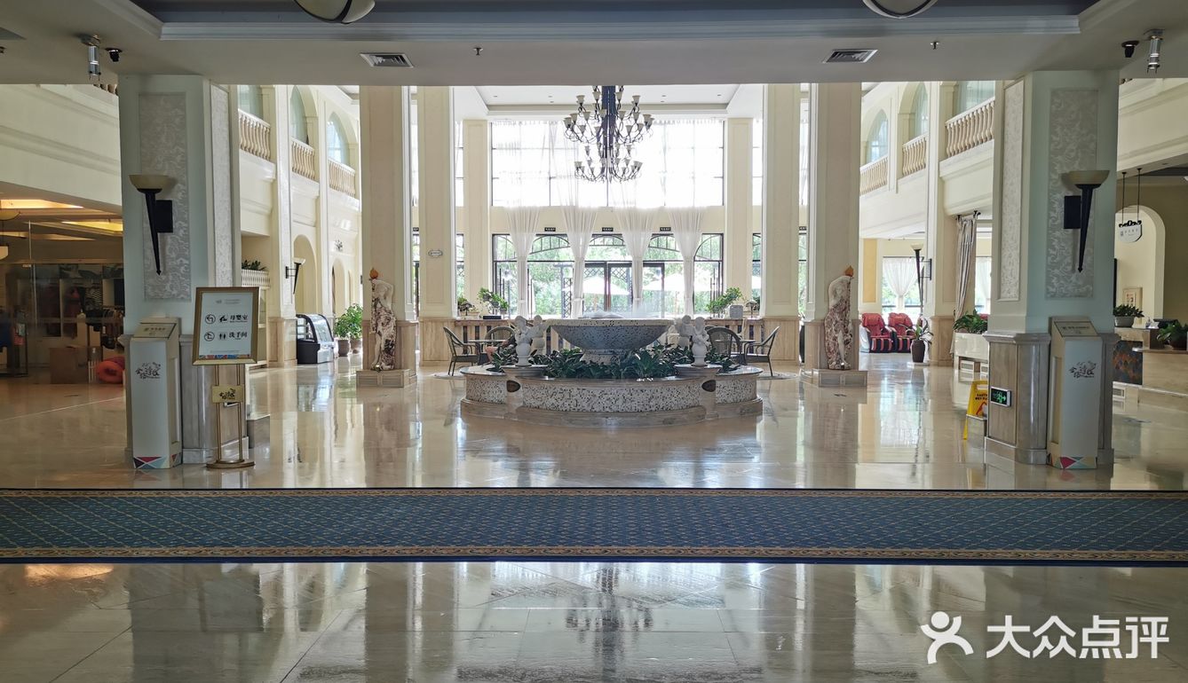 金汤湾：不要有期望的星级酒店自助餐