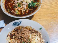 -丁丁猫重庆小面(徐州路店)