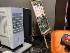 -屋有岛沉浸游戏旗舰店(中山公园店)