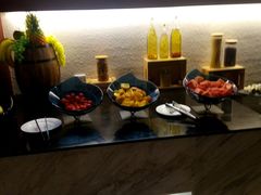 自助取餐区-华强广场酒店-椰香高空自助餐厅