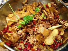 干锅牛蛙-蛙蛙叫干锅年代(簋街总店)