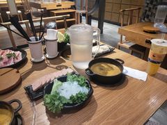 -呷哺呷哺(维多利万悦城店)