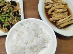 -老乡鸡(融科天地店)