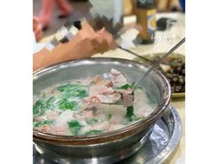 -标记美食新鲜猪杂(兴南大道店)