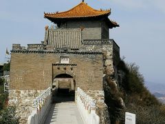 -鸡鸣山旅游风景区