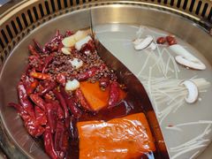 -欠火锅·水牛毛肚·团建聚餐·生日宴(何山路店)