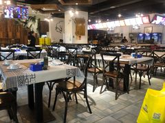 大堂-庞家烧烤客栈(炮台山店)