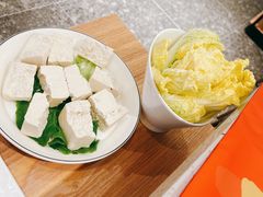 -三人行骨头王火锅(长寿店)