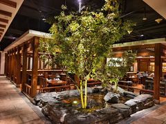 -萨拉伯尔(燕莎友谊商城店)