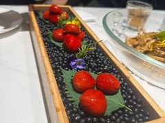 -皇城根·鲁菜济南菜·吊炉烤鸭·炒鸡鱼头(济南旗舰店)