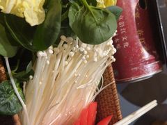 -江宴渔村·鱼鲜土菜(紫荆广场店)