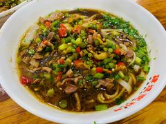 酸辣鸡杂粉-肆姐面粉馆(坡子街店)