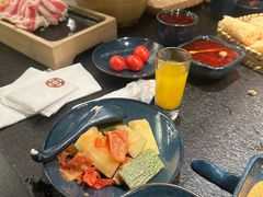 -湊湊火锅·茶憩(打浦桥日月光店)