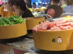 -龍歌自助小火锅(市南金茂湾店)