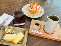 -彳亍咖啡·这里(水湾路店)