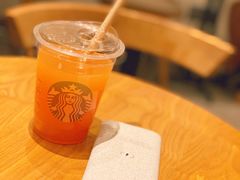 -星巴克(广州淘金路店)