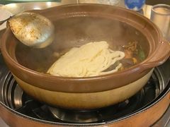 -胡须佬鸡煲四季火锅店(石厦西村直营店)