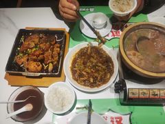 -鑫小城故事·藕汤·家常菜(台北一路总店)