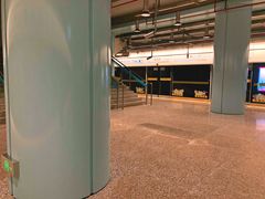 -蓝天路(地铁站)