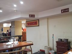 -董厨煨汤馆(车站路店)