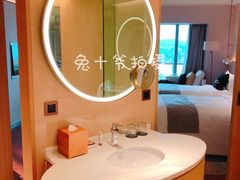 -上海佘山世茂艾美酒店