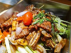 火焰滚石澳洲牛仔骨-味界·精致赣菜(招商花园城店)