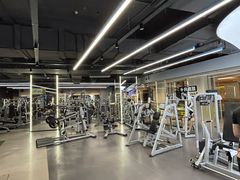 -超鹿运动(五四路恒力城店)